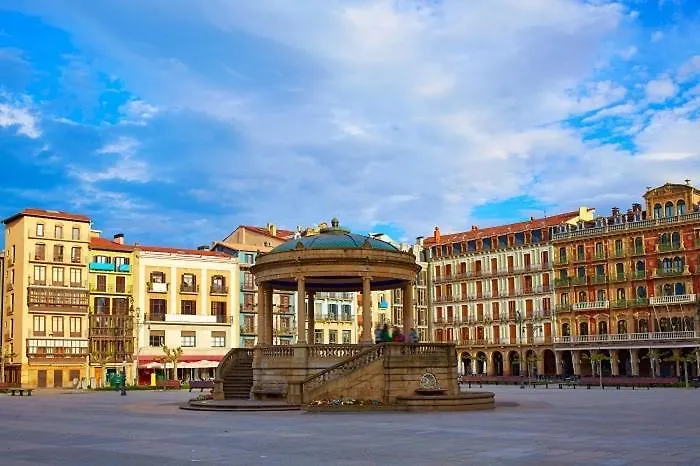 Pamplona Ciudad Maravilla 0*,  Spain